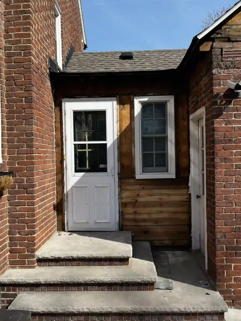job site of home getting new vinyl siding